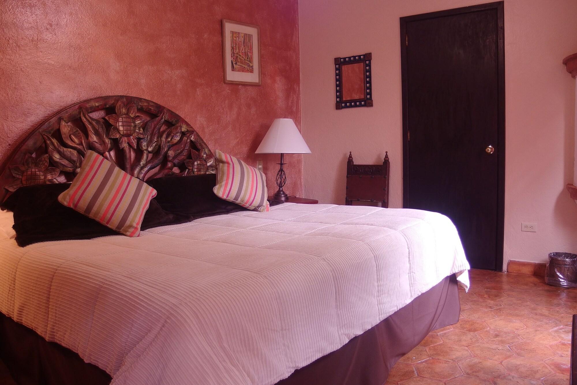 Casa De Las Conservas Comfort Альенде Экстерьер фото
