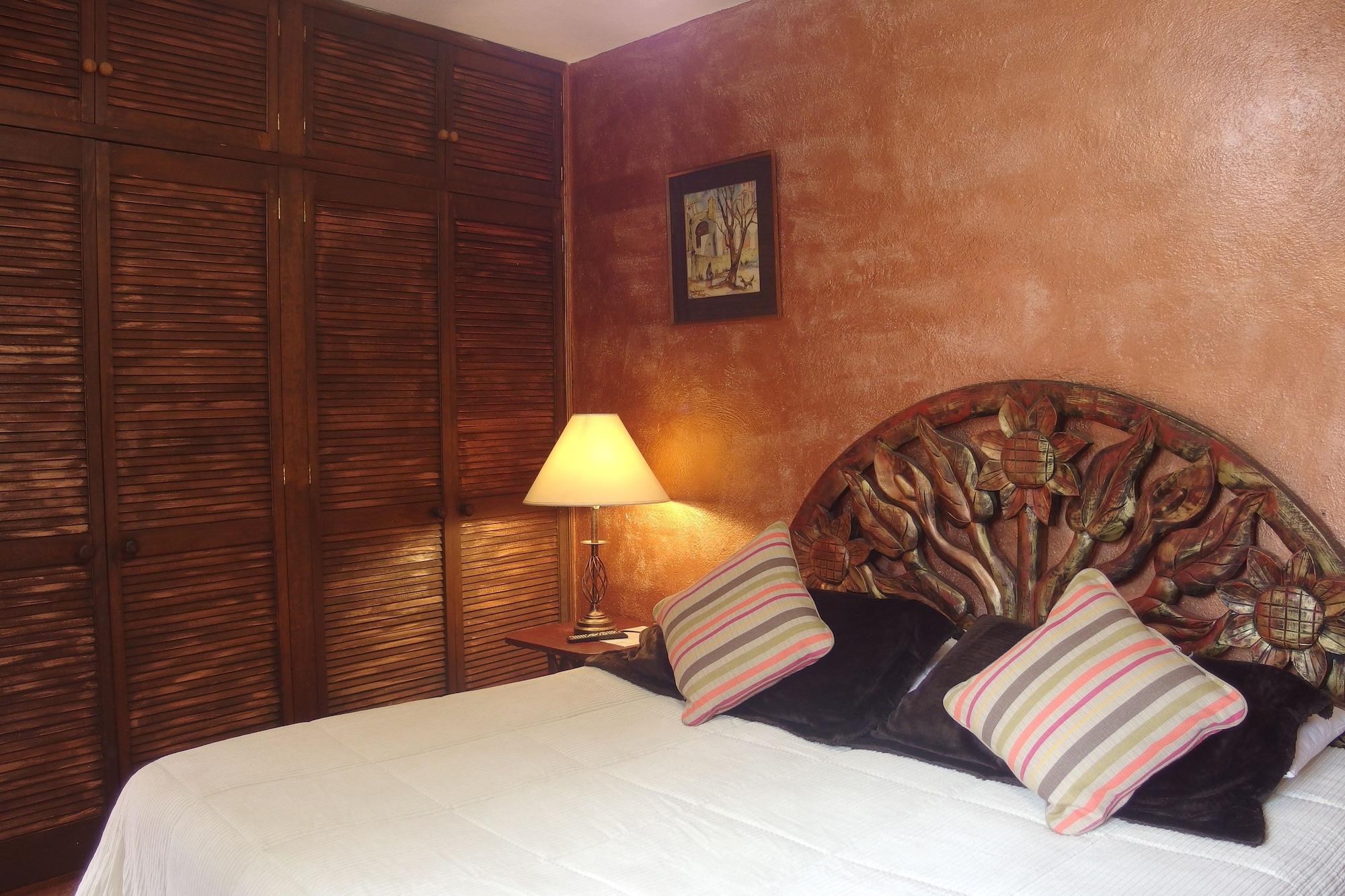 Casa De Las Conservas Comfort Альенде Экстерьер фото